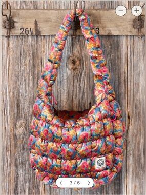 Natural Life Puffy Velvet Floral Quilted Bag ✨🆕